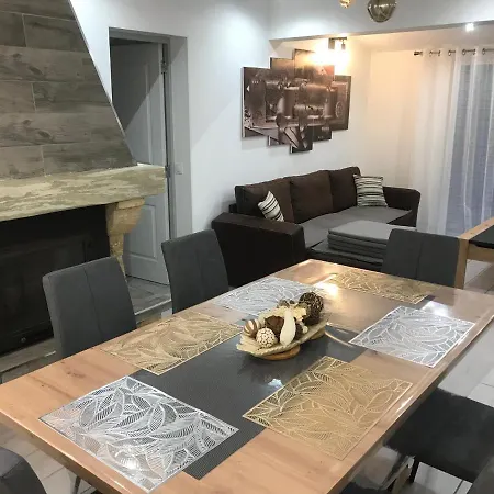 Magnifique Avec Cheminee Villa